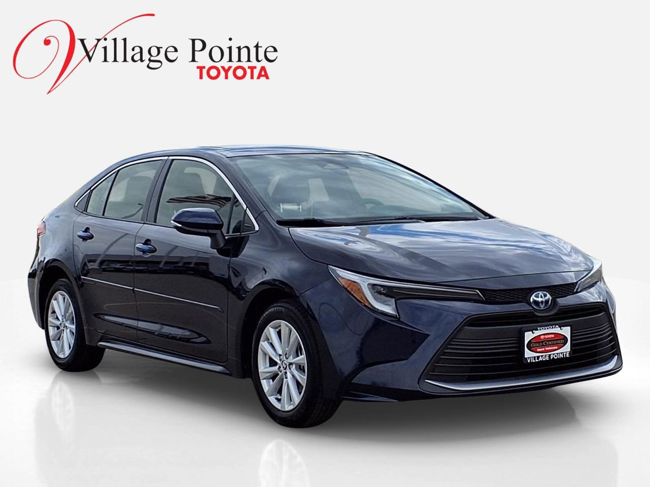 Used 2025 Toyota Corolla XLE image 8