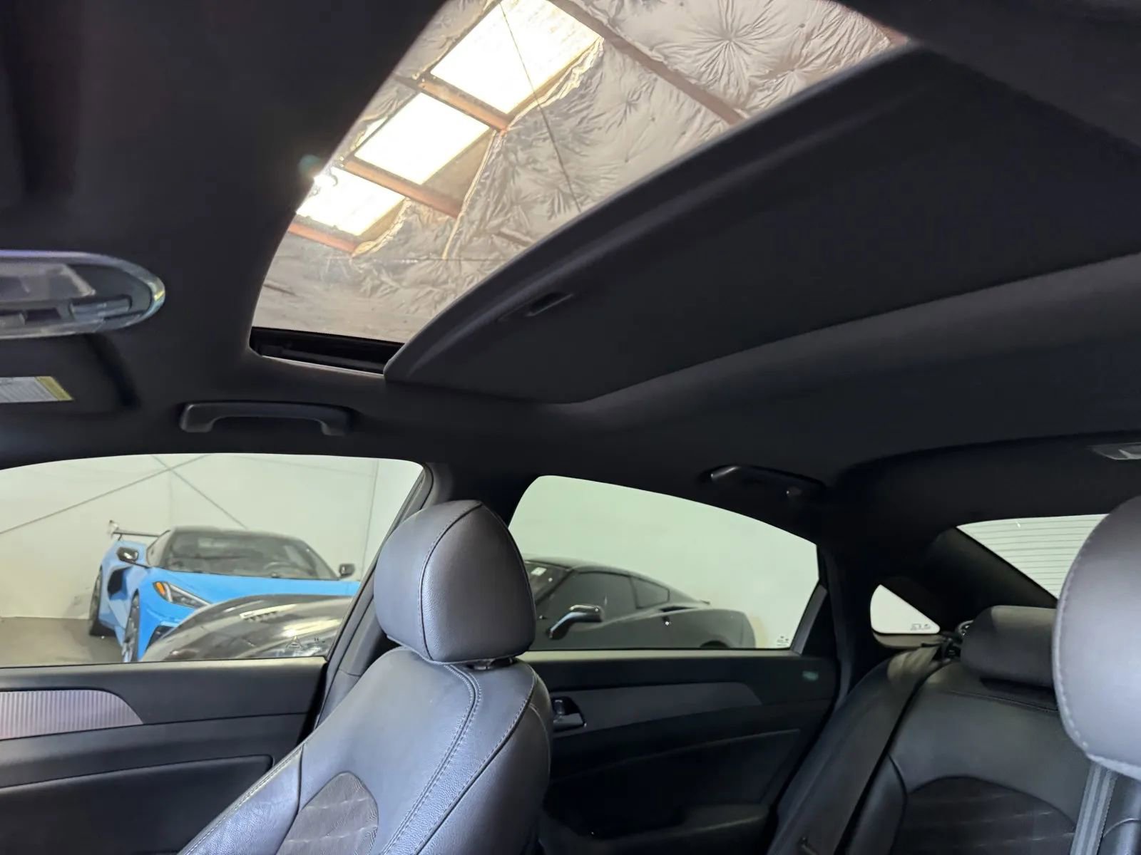 Used 2018 Hyundai Sonata Sport w/ Tech Package 05 FWD image 13