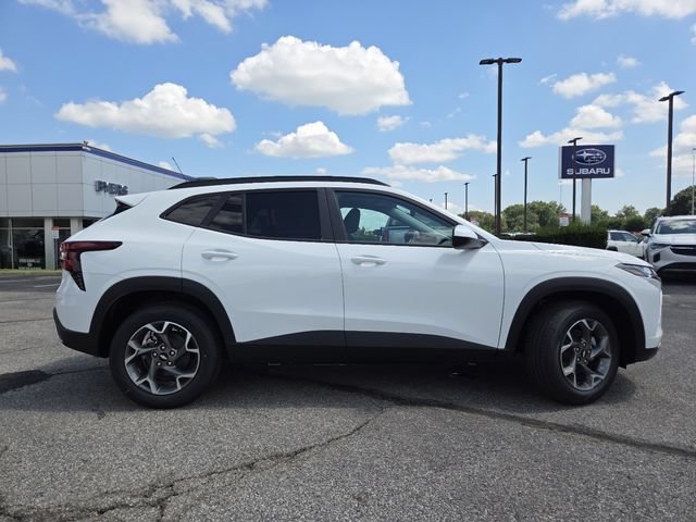 New 2026 Chevrolet Trax LT w/ LT Convenience Package FWD image 14