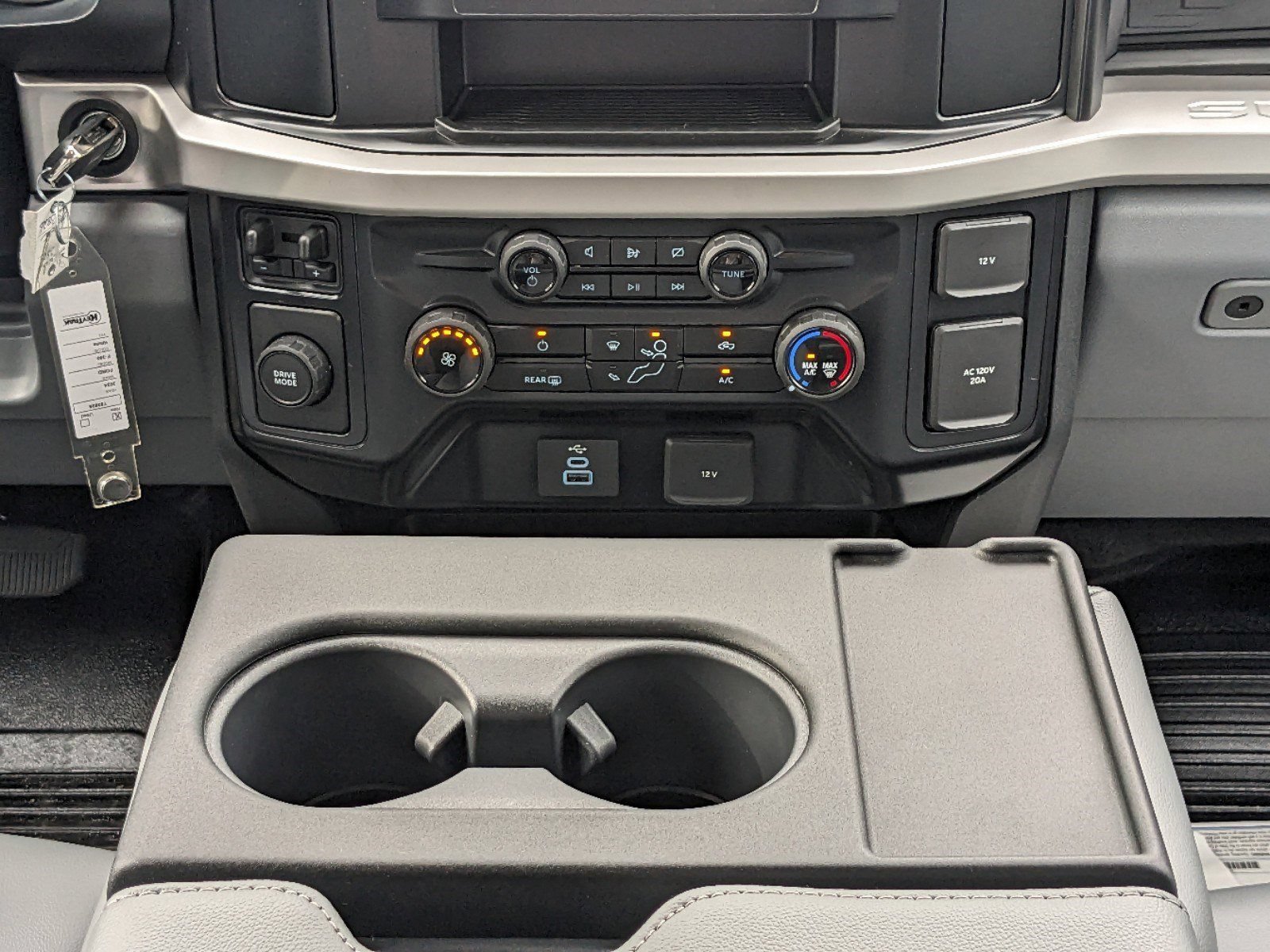 New 2024 Ford F350 XL w/ XL Chrome Package RWD image 18