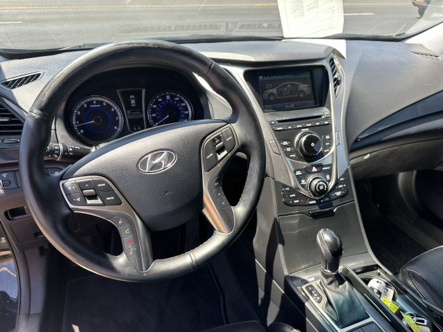 Used 2013 Hyundai Azera w/ Technology Pkg FWD image 12