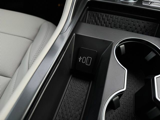 New 2026 Lincoln Nautilus Premier w/ Equipment Group 102A image 36