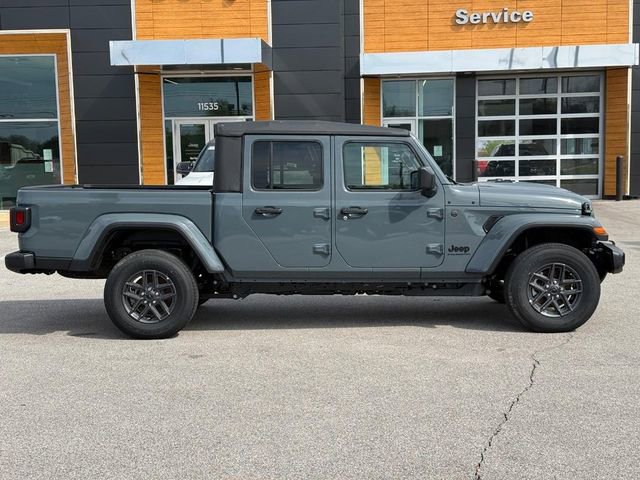 New 2026 Jeep Gladiator Sport image 2