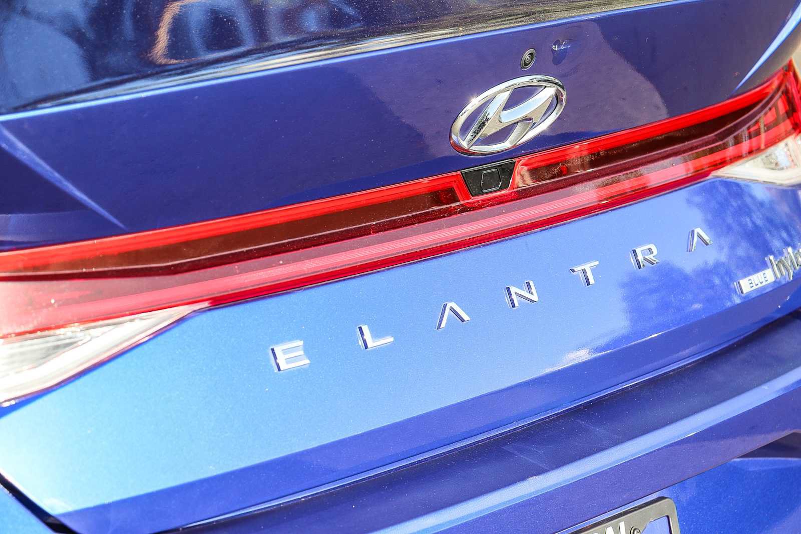 Used 2023 Hyundai Elantra Blue FWD image 11