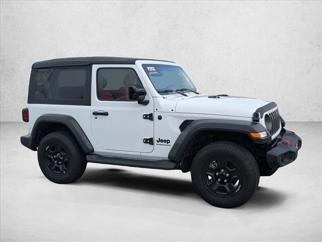 Used 2025 Jeep Wrangler Sport AWD/4WD image 4