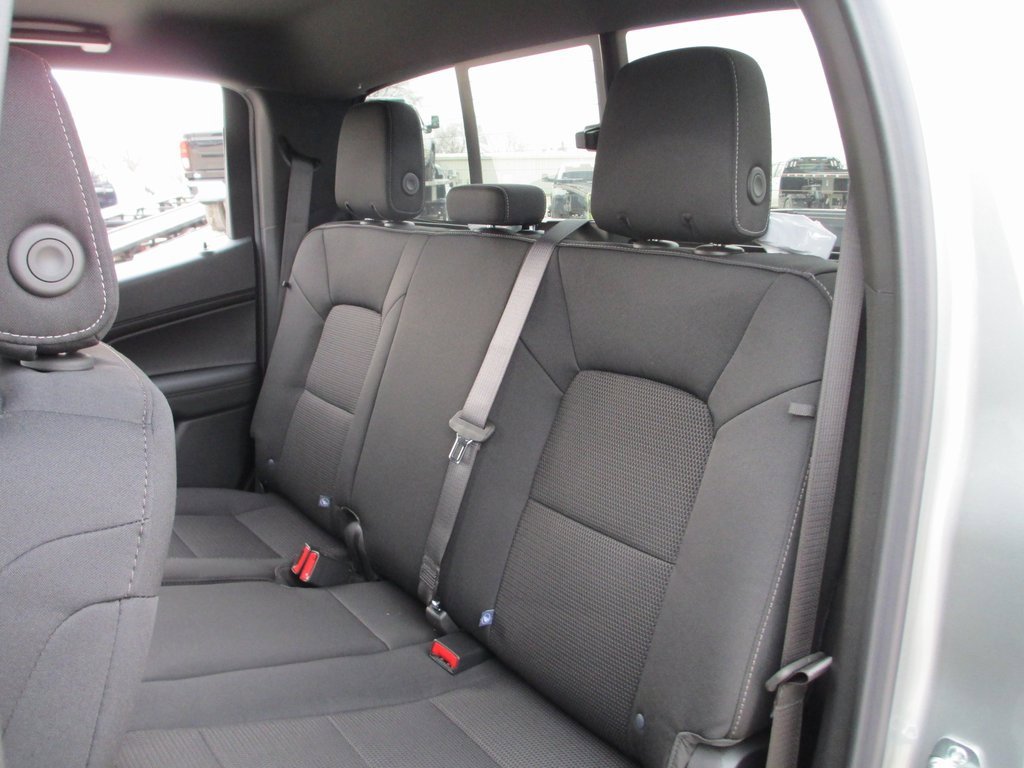 New 2026 GMC Canyon Elevation w/ Convenience Package image 11