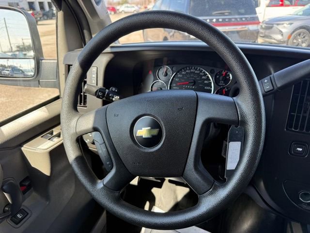Used 2024 Chevrolet Express 2500 Work Van w/ Driver Convenience Package image 13