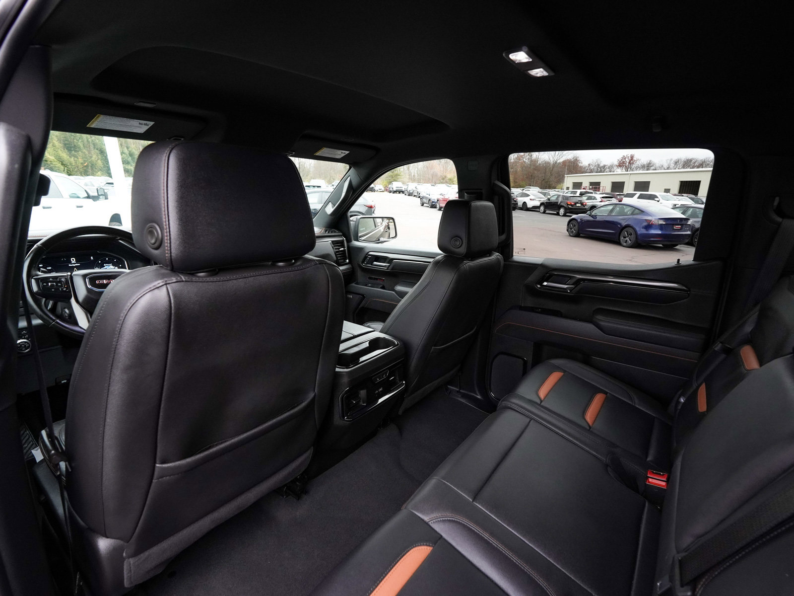 Used 2025 GMC Sierra 1500 AT4 w/ AT4 Premium Package image 33