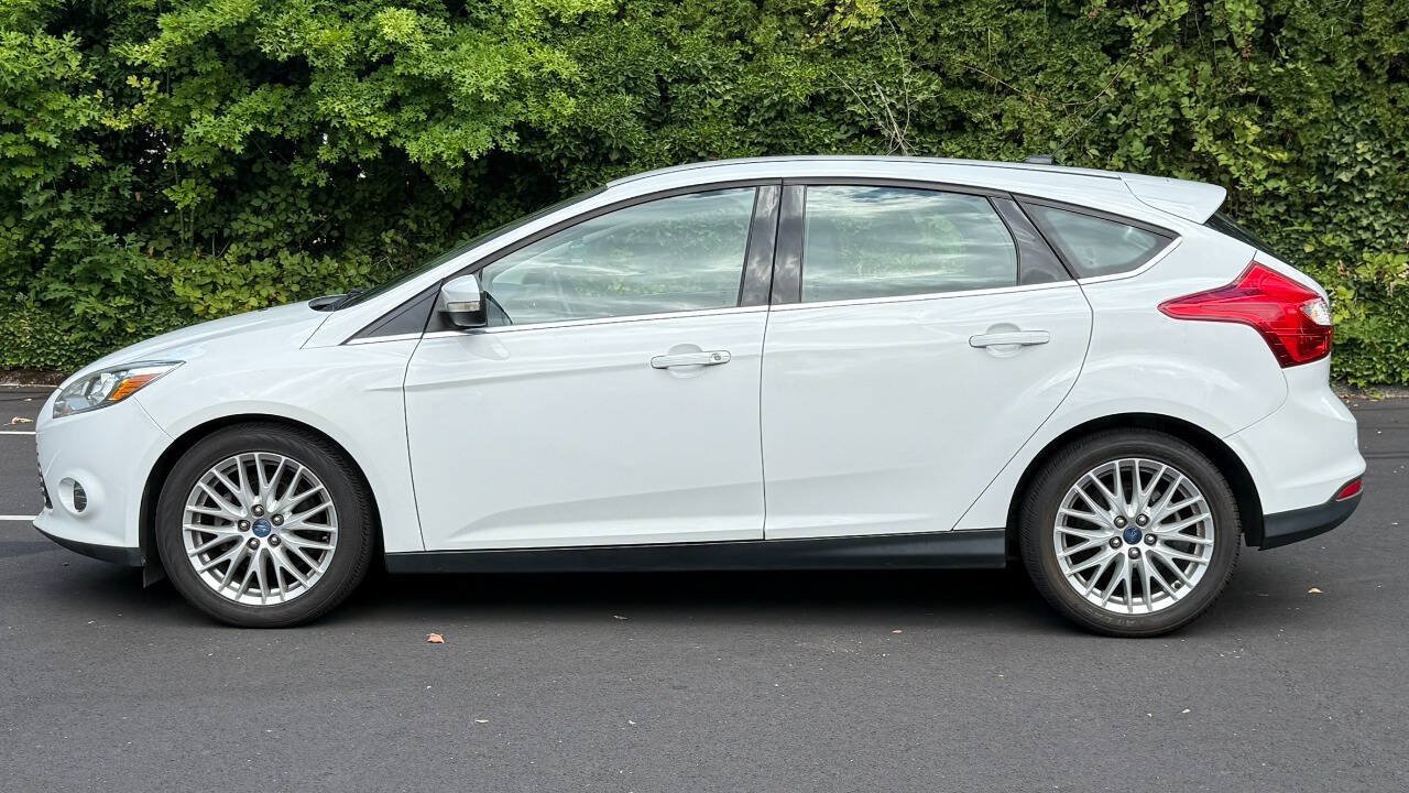 Used 2012 Ford Focus SEL FWD image 4