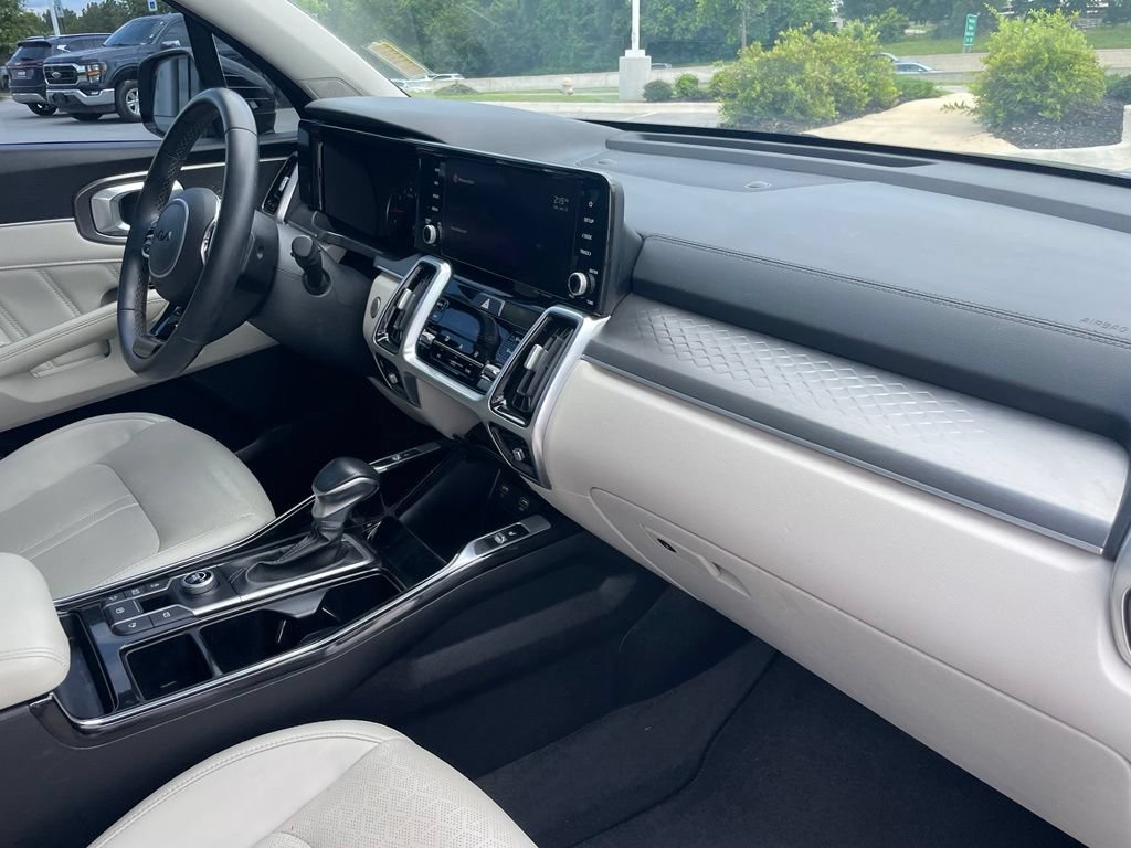 Used 2022 Kia Sorento SX FWD image 31