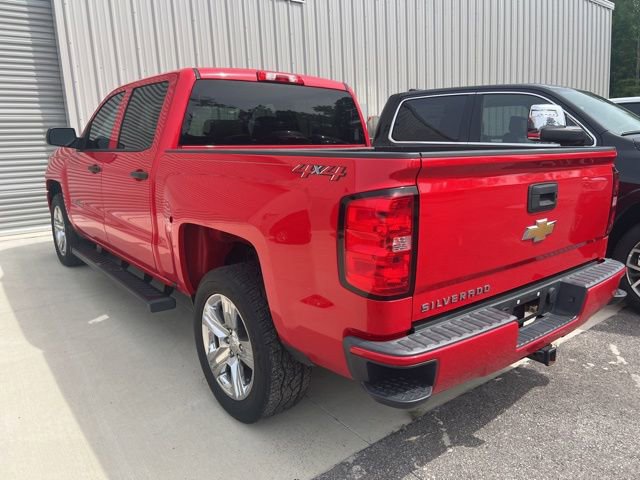 Used 2018 Chevrolet Silverado 1500 Custom w/ Custom Value Package AWD/4WD image 12