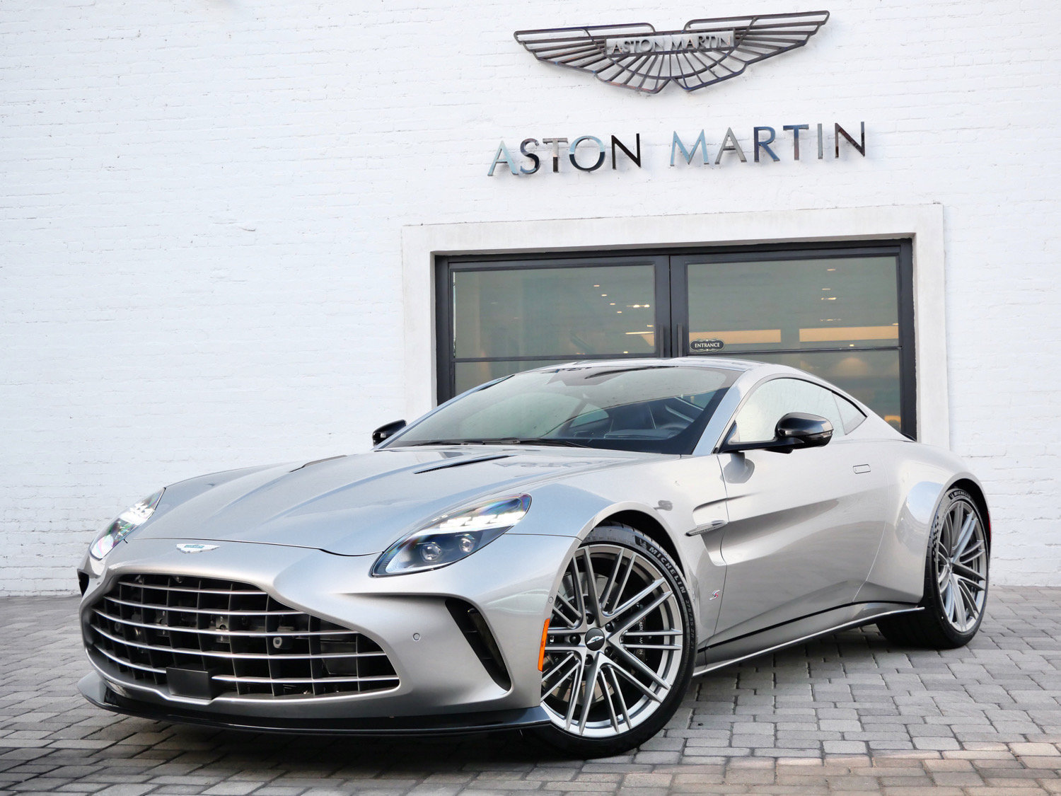 New 2026 Aston Martin V8 Vantage S RWD image 17