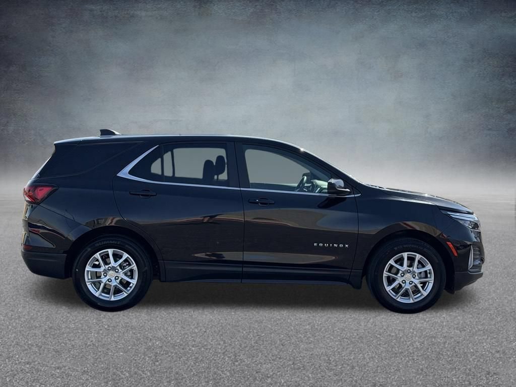 Certified 2024 Chevrolet Equinox LT FWD image 2