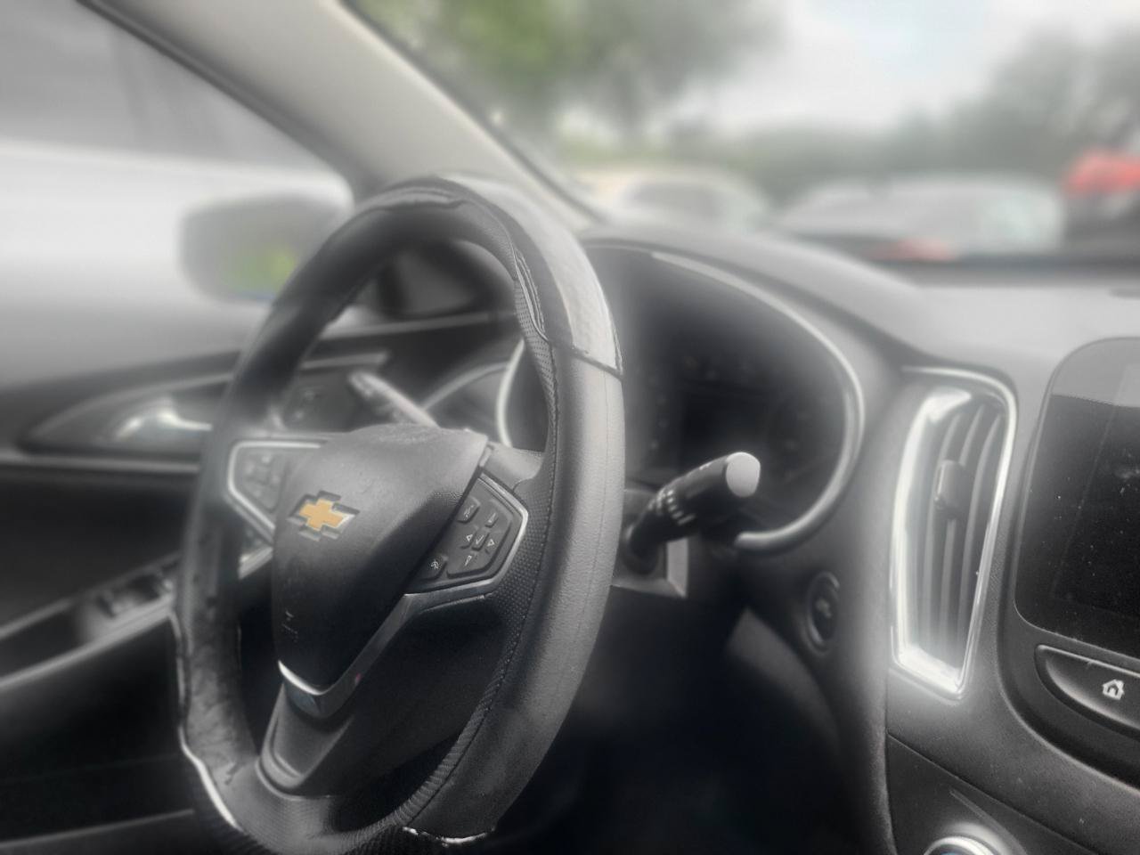 Used 2020 Chevrolet Malibu LT FWD image 59