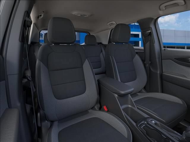 New 2026 Chevrolet TrailBlazer LT w/ Midnight Edition FWD image 16
