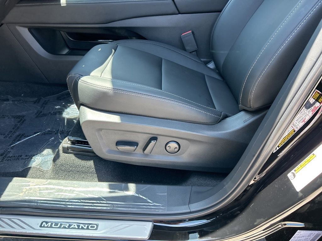 New 2025 Nissan Murano SV image 11