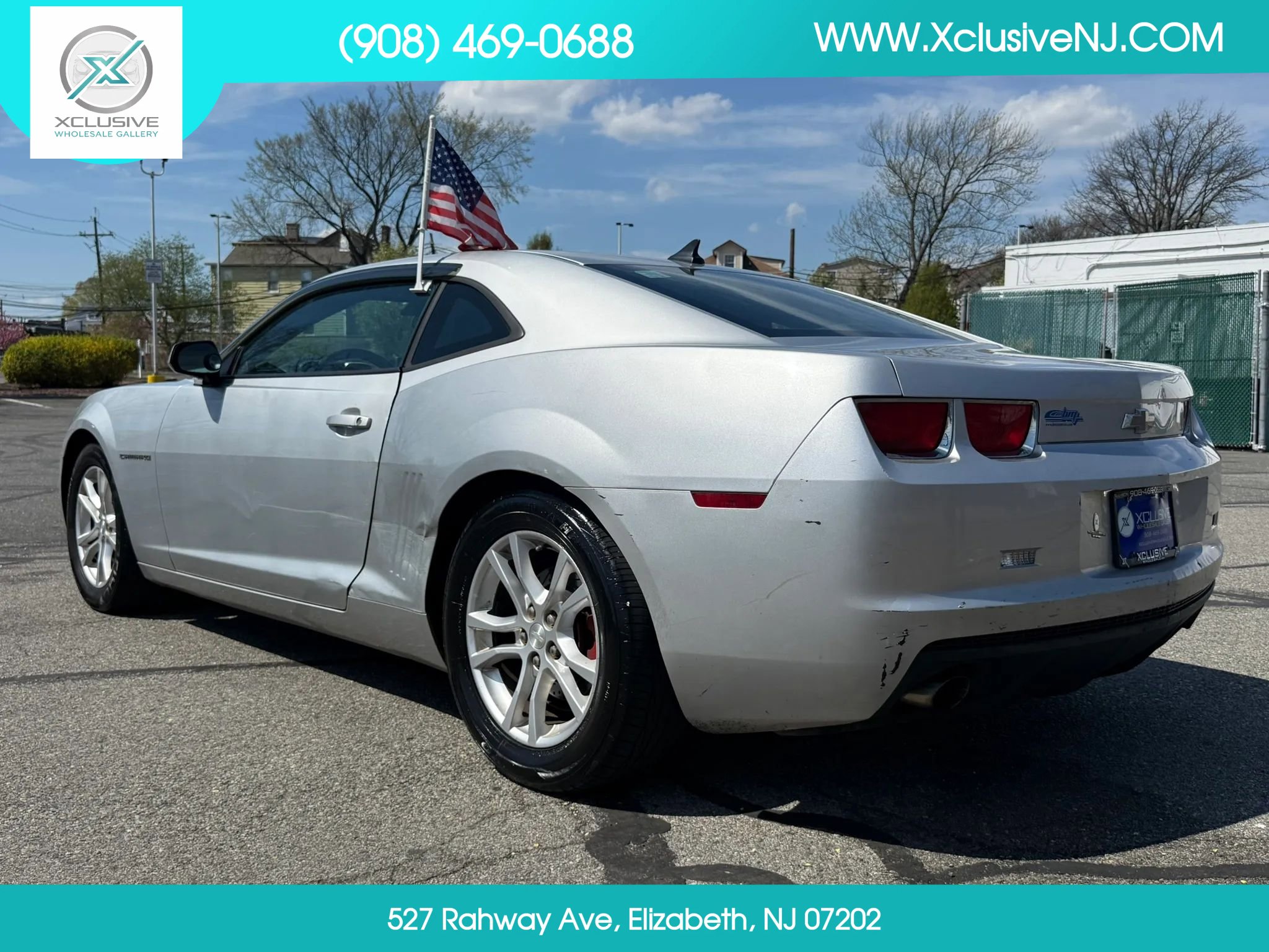 Used 2010 Chevrolet Camaro LS RWD image 2