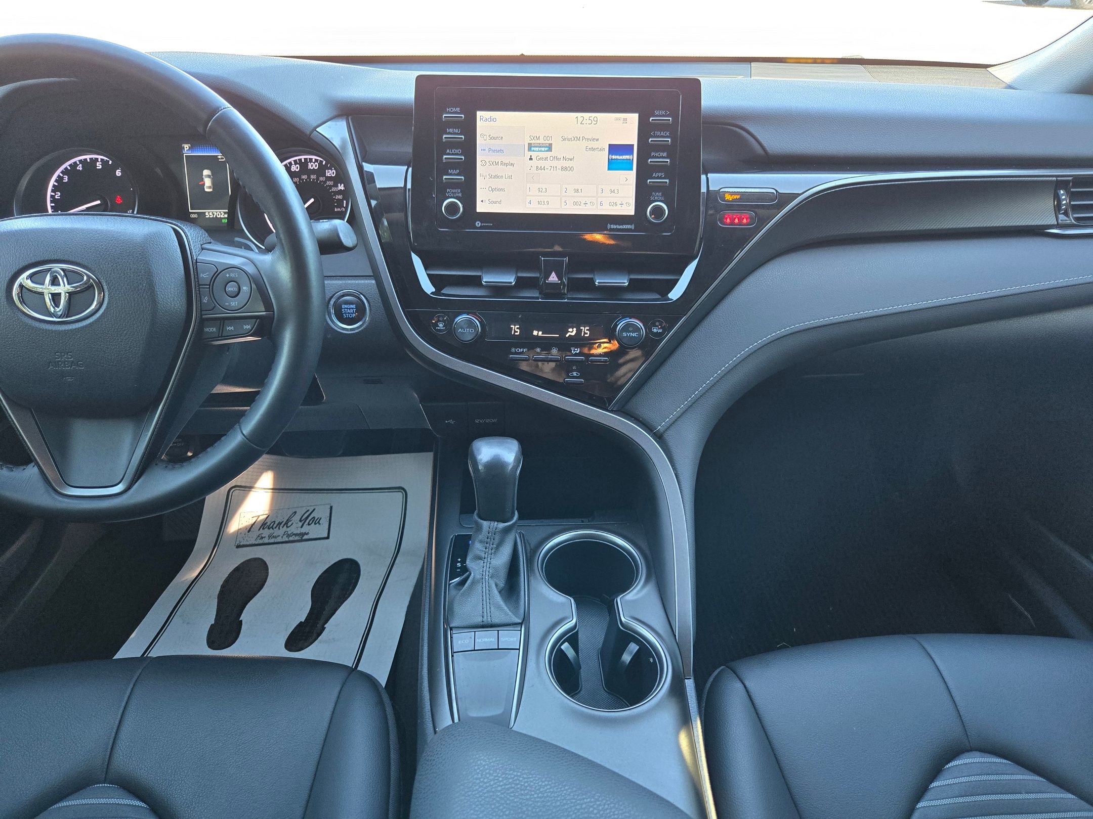 Used 2023 Toyota Camry SE image 12