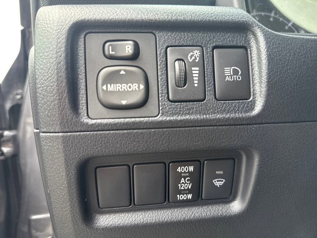 Used 2022 Toyota 4Runner SR5 Premium image 19