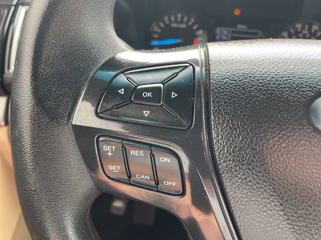 Used 2017 Ford Explorer Base image 25