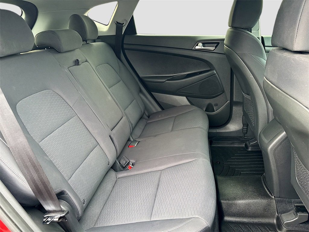 Used 2020 Hyundai Tucson SE w/ Winter Weather Package image 24