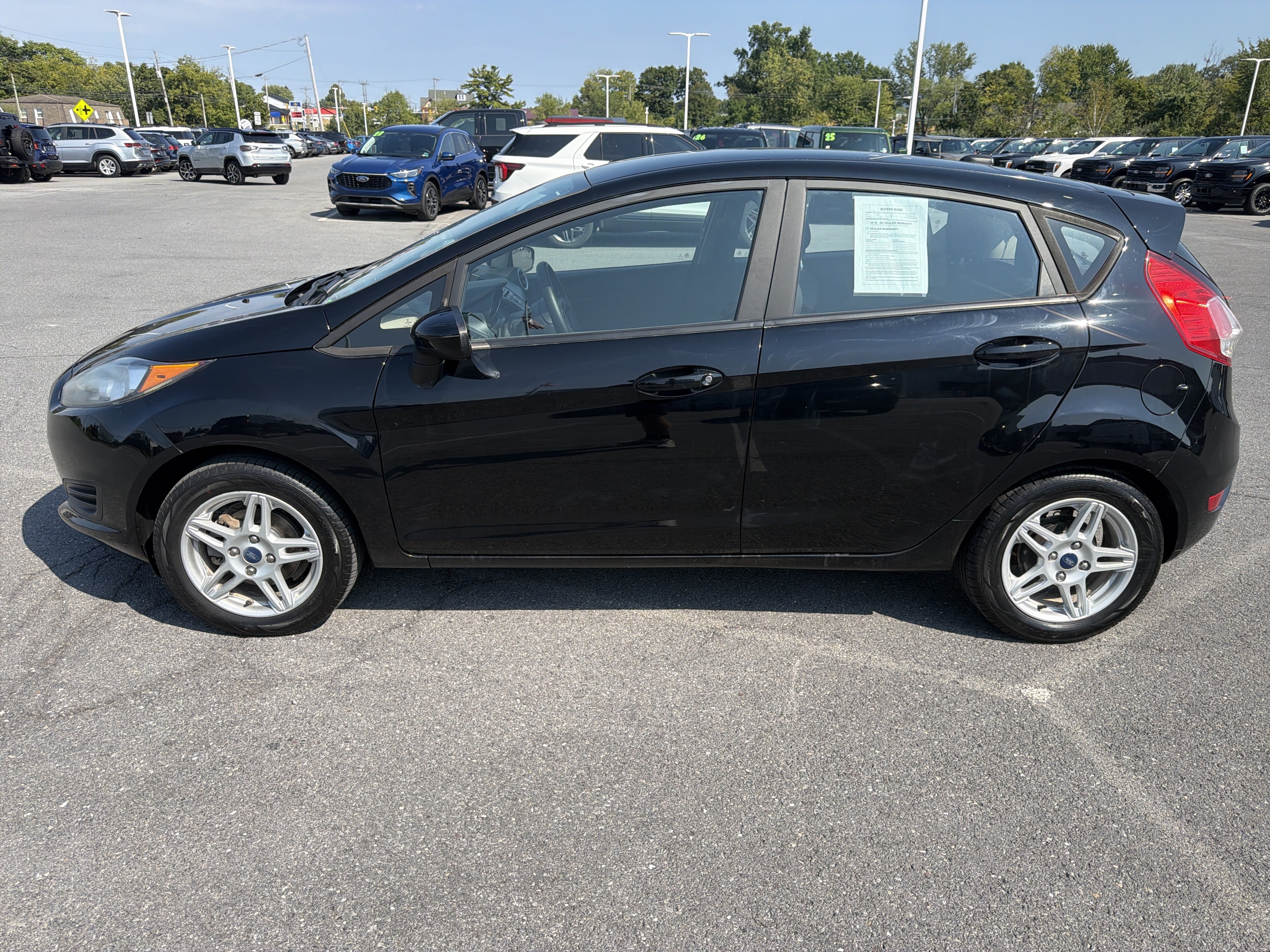 Used 2018 Ford Fiesta SE FWD image 7
