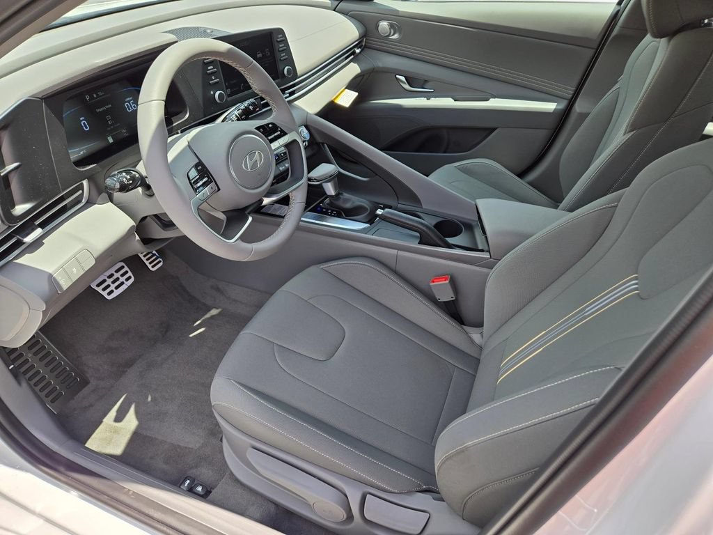New 2026 Hyundai Elantra Sport FWD image 14