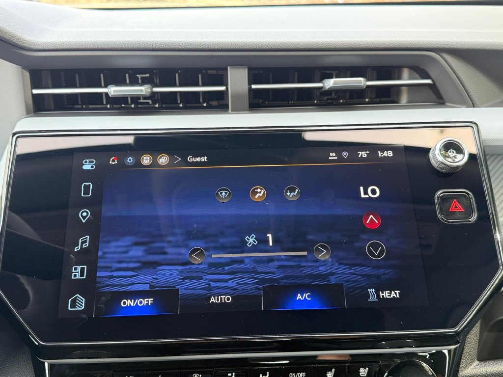New 2027 Chevrolet Bolt LT w/ Dual Panel Sunroof Package FWD image 17