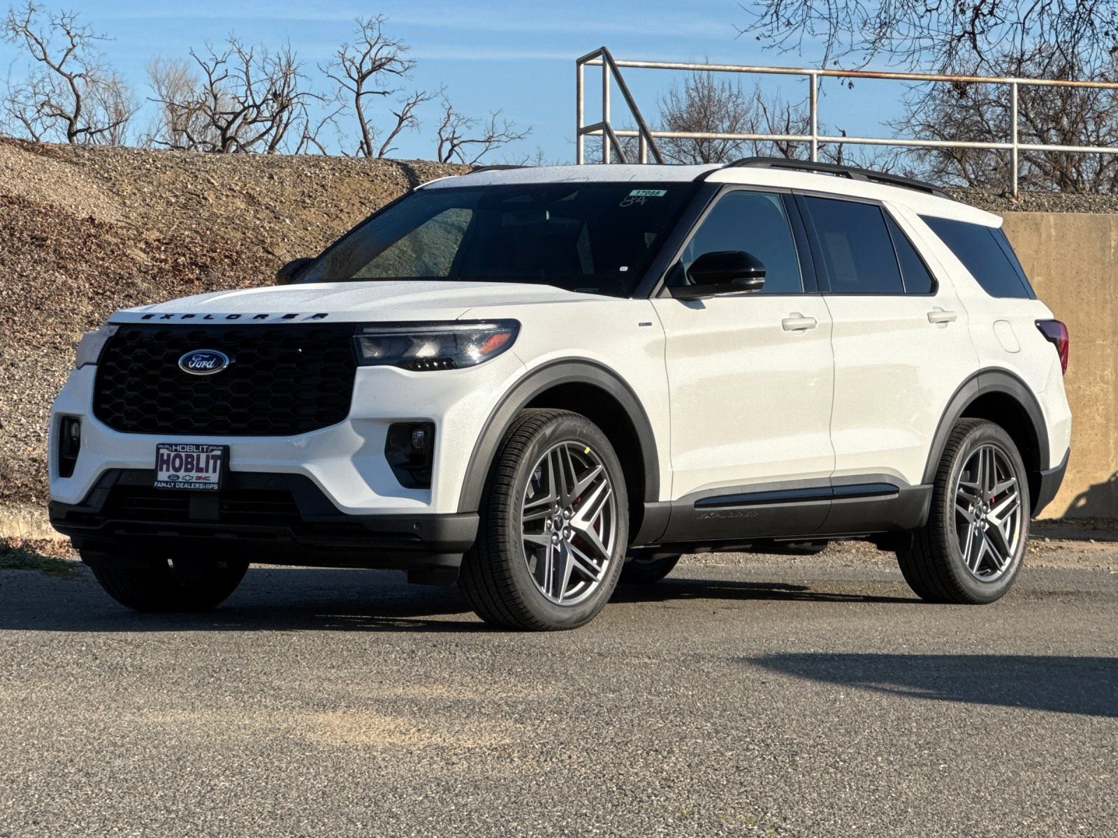 New 2026 Ford Explorer ST-Line w/ ST-Line Street Pack image 7