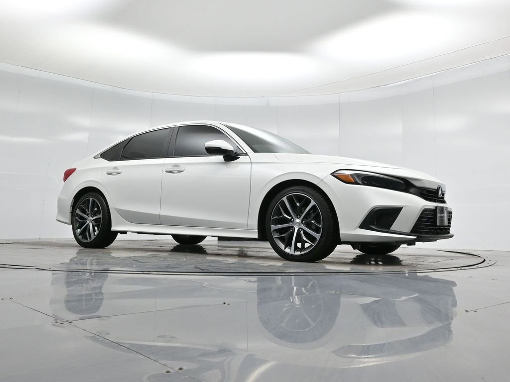 Used 2024 Honda Civic Touring image 3