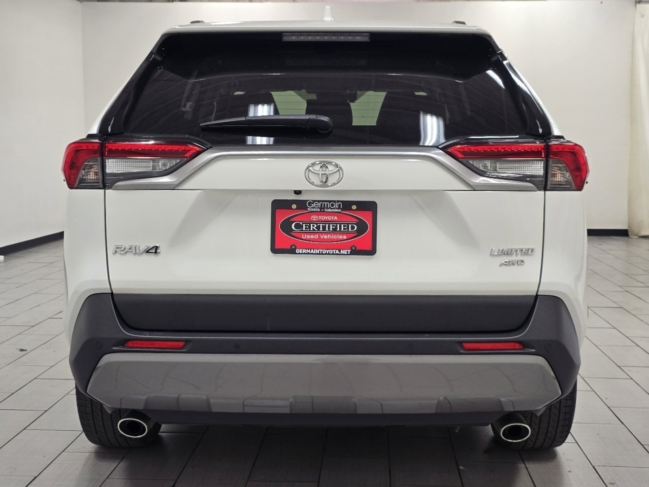 Used 2021 Toyota RAV4 Limited image 19