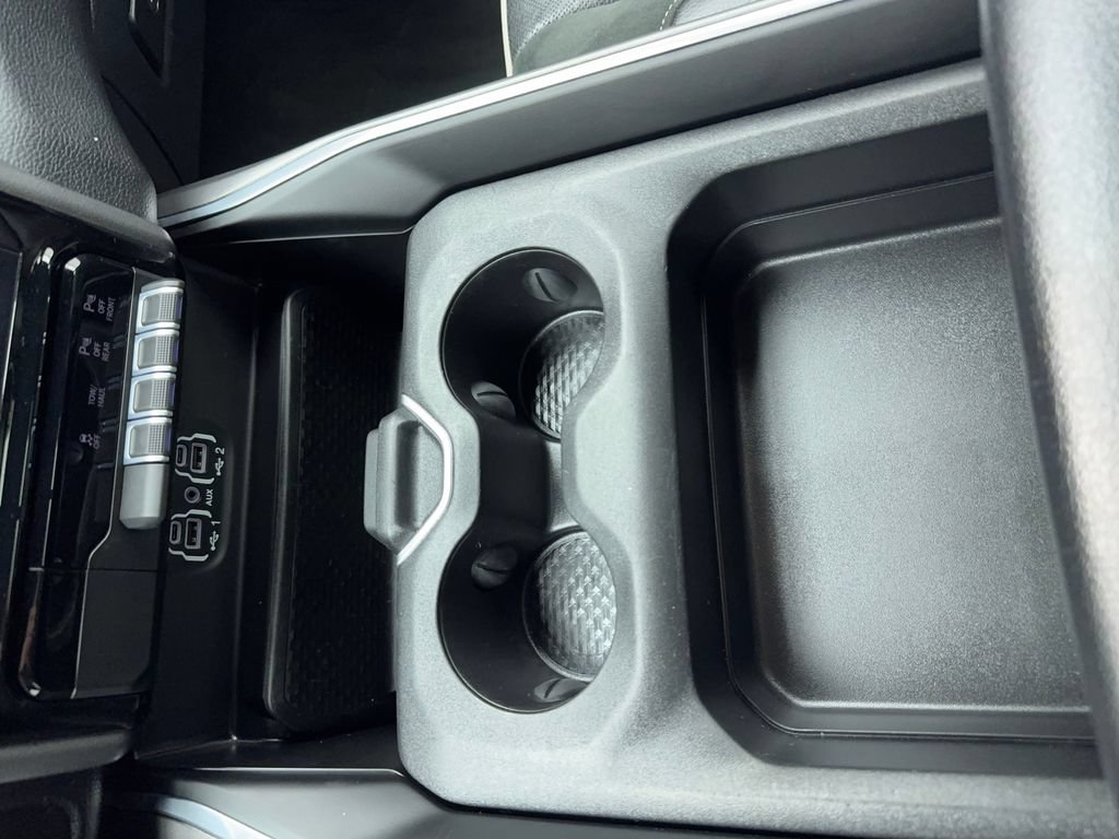 Used 2021 RAM 1500 Laramie w/ Sport Appearance Package AWD/4WD image 40