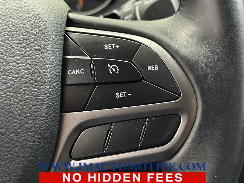 Used 2019 Jeep Cherokee Limited image 46