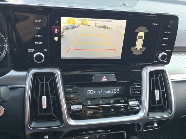 Used 2023 Kia Sorento EX w/ Panoramic Sunroof Package FWD image 21