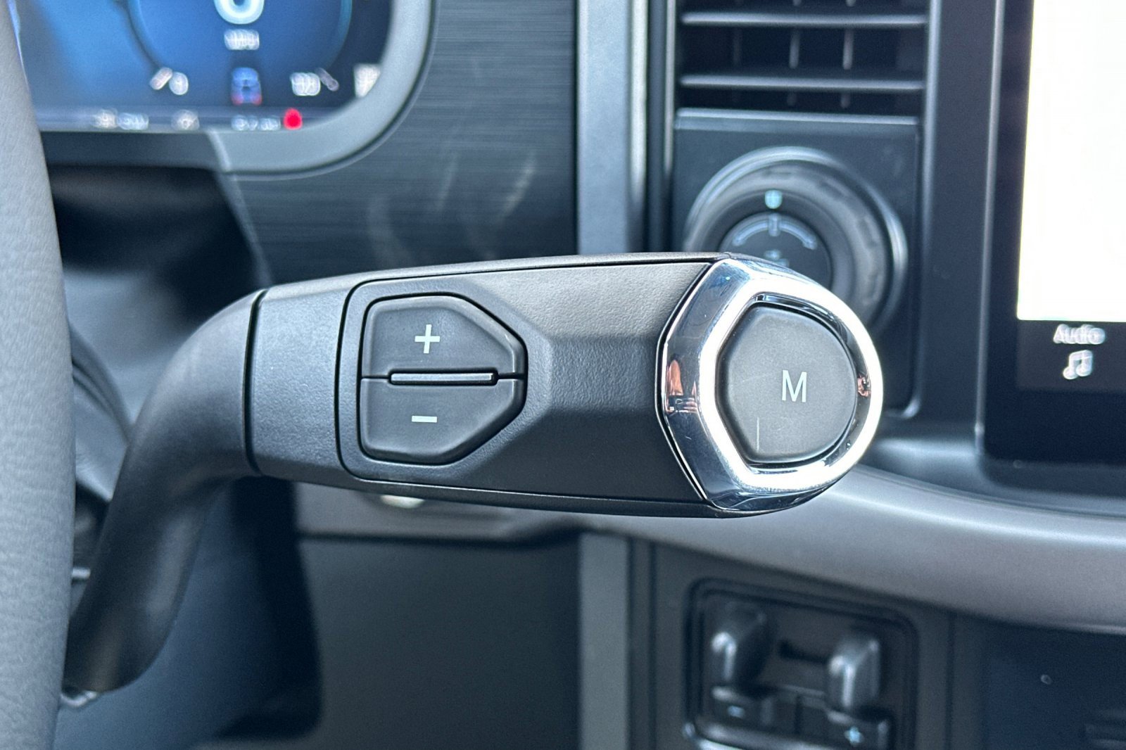 New 2025 Ford F150 XLT w/ Equipment Group 302A MID image 20