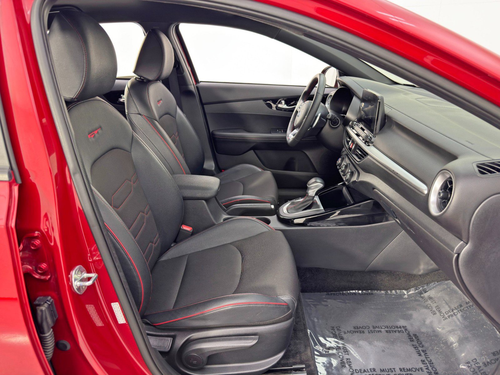 Used 2020 Kia Forte GT FWD image 14