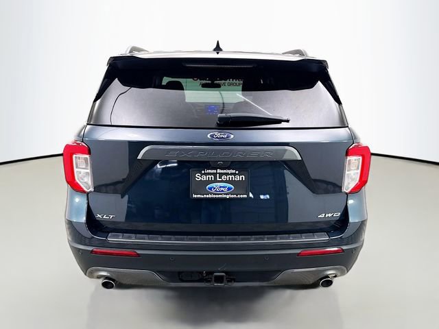 Used 2023 Ford Explorer XLT w/ Equipment Group 202A image 6