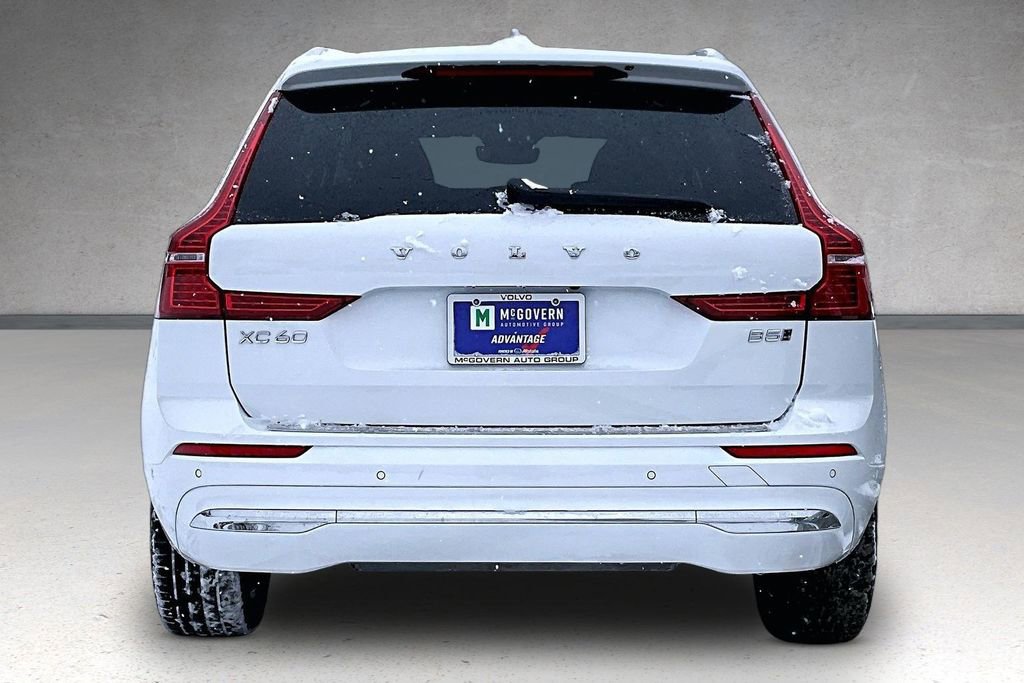 Certified 2023 Volvo XC60 B5 Plus image 5