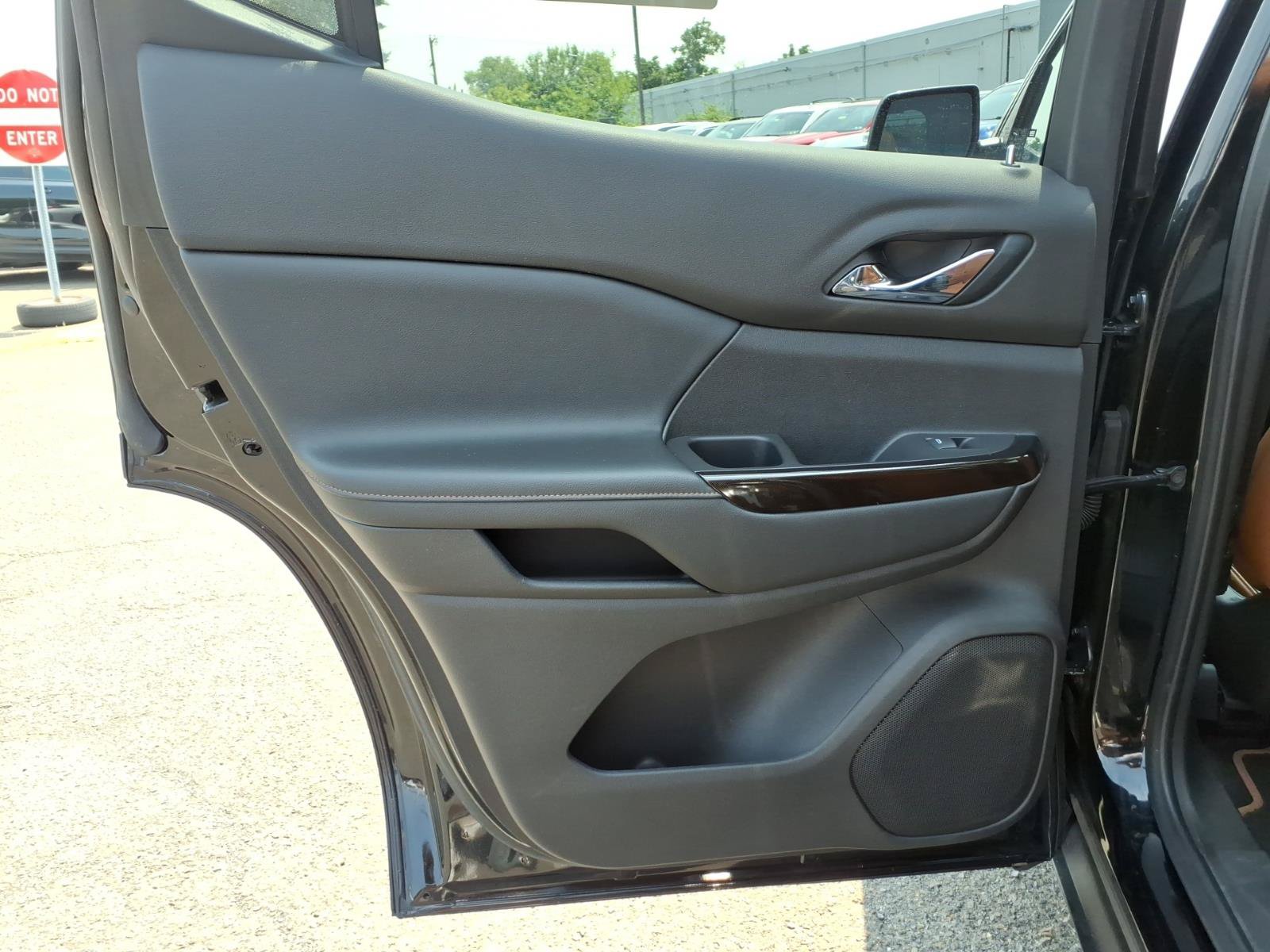 Used 2020 GMC Acadia AT4 AWD/4WD image 12