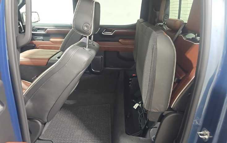 Used 2026 GMC Sierra 1500 Denali Ultimate AWD/4WD image 12
