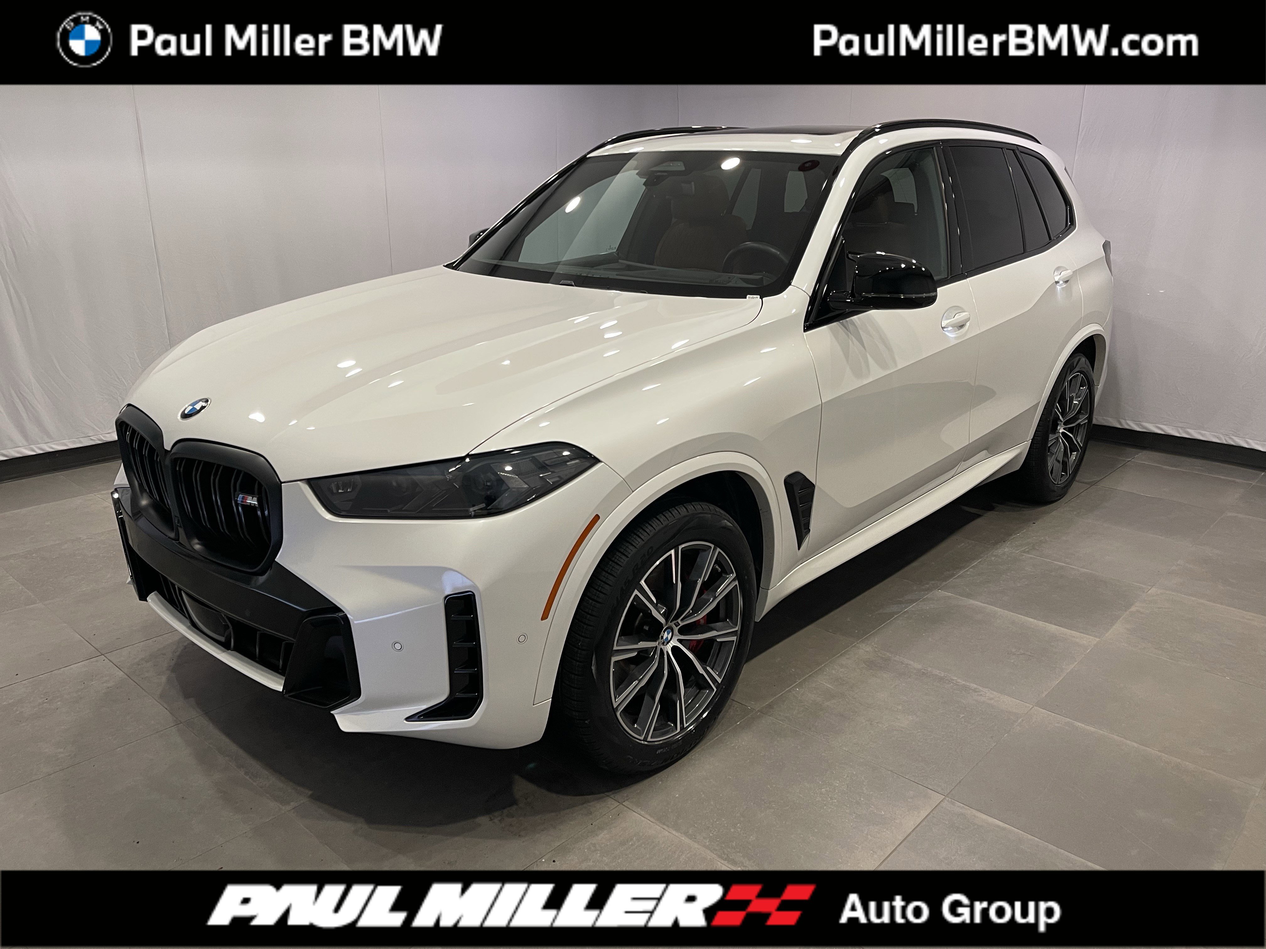 Used 2025 BMW X5 M60i w/ Executive Package image 1