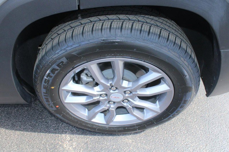 Certified 2024 GMC Terrain SLT image 8