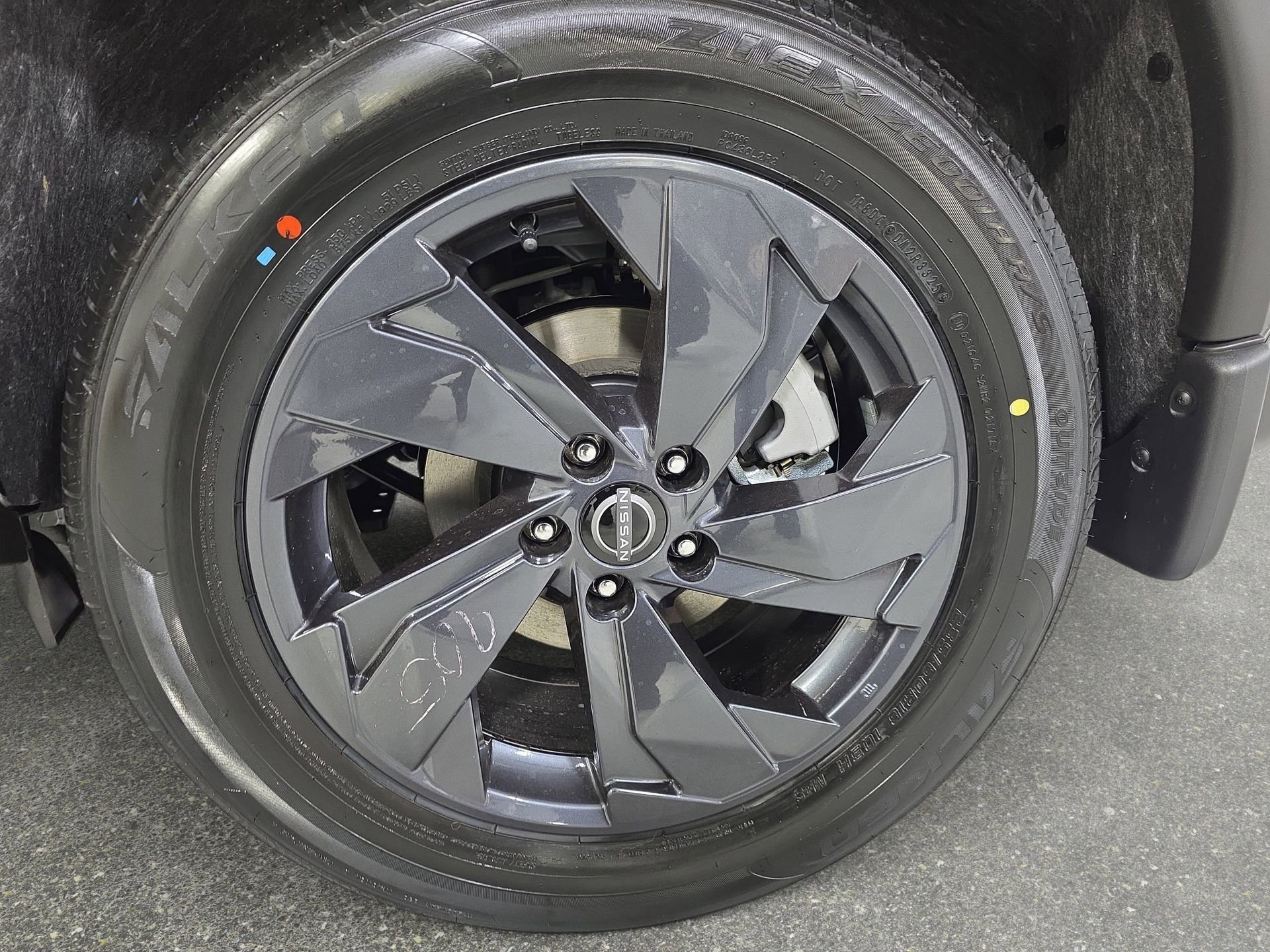 New 2026 Nissan Rogue SV w/ Cold Weather Package FWD image 32