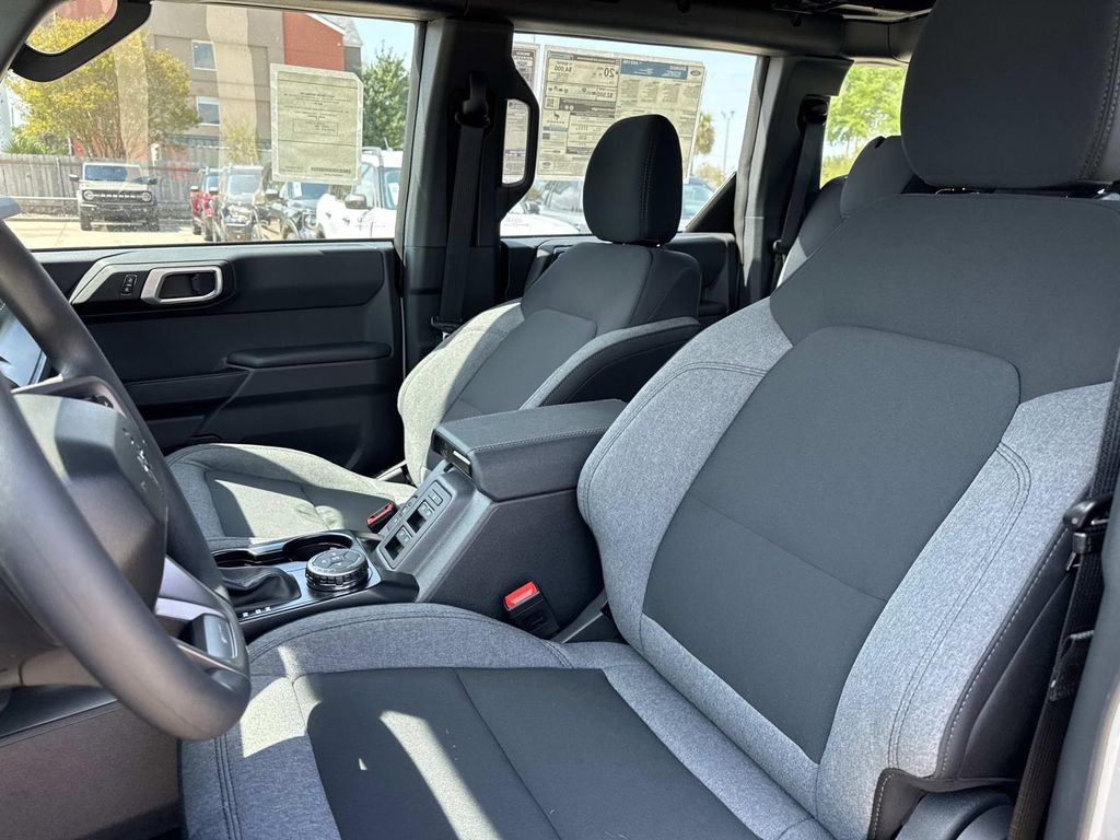 New 2026 Ford Bronco 4-Door AWD/4WD image 7