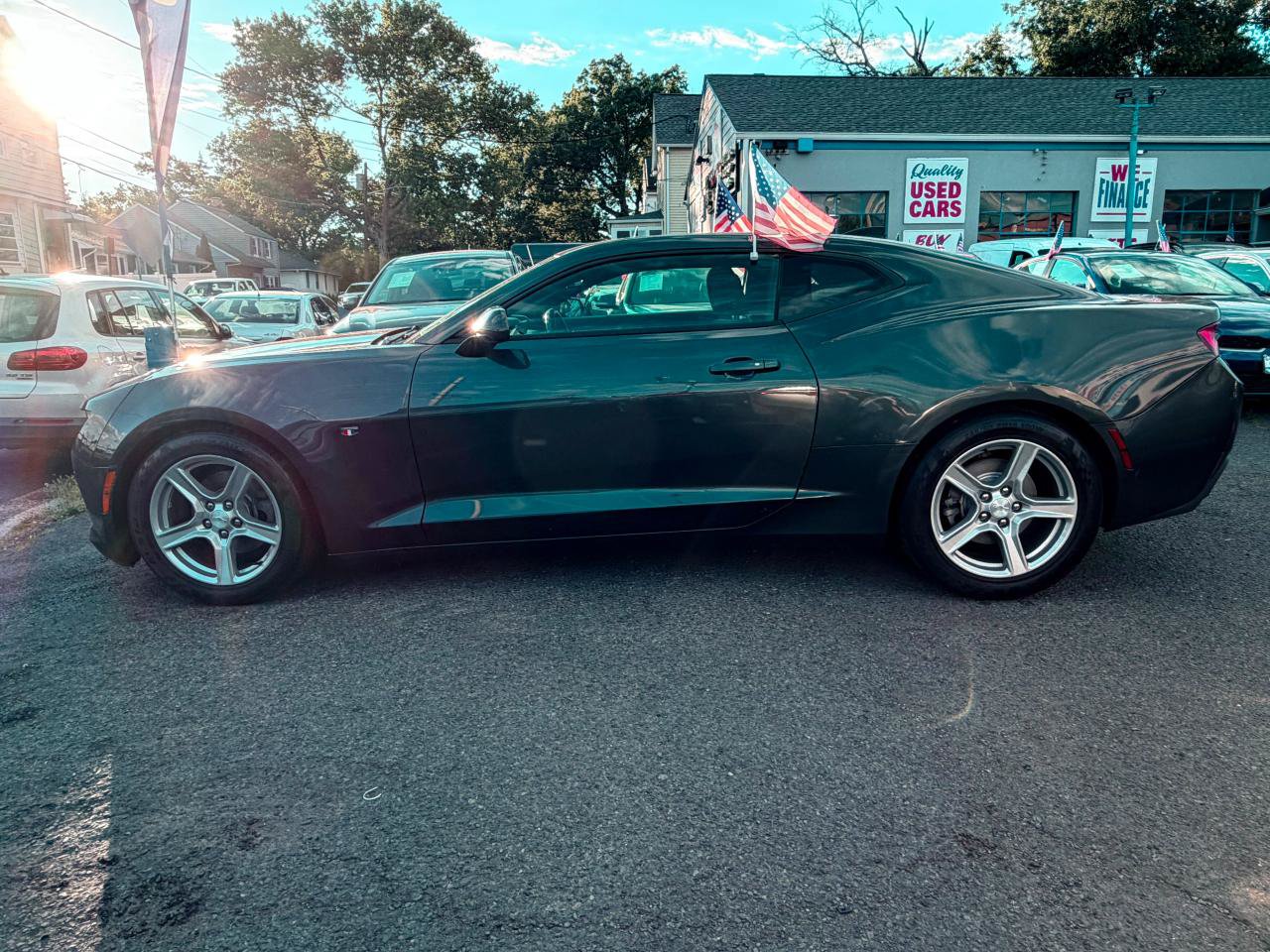 Used 2018 Chevrolet Camaro LT RWD image 12