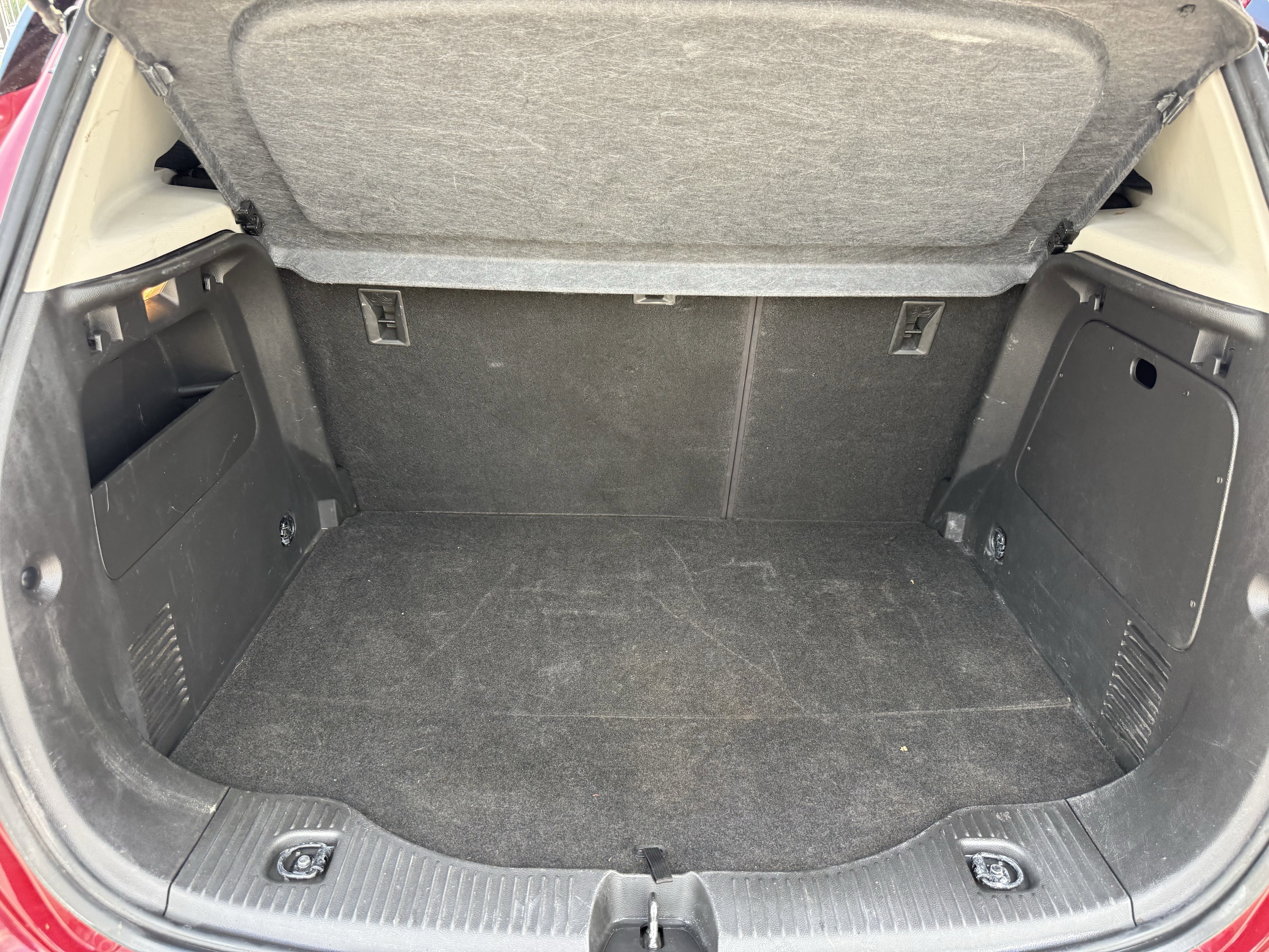 Used 2019 Buick Encore Preferred image 30