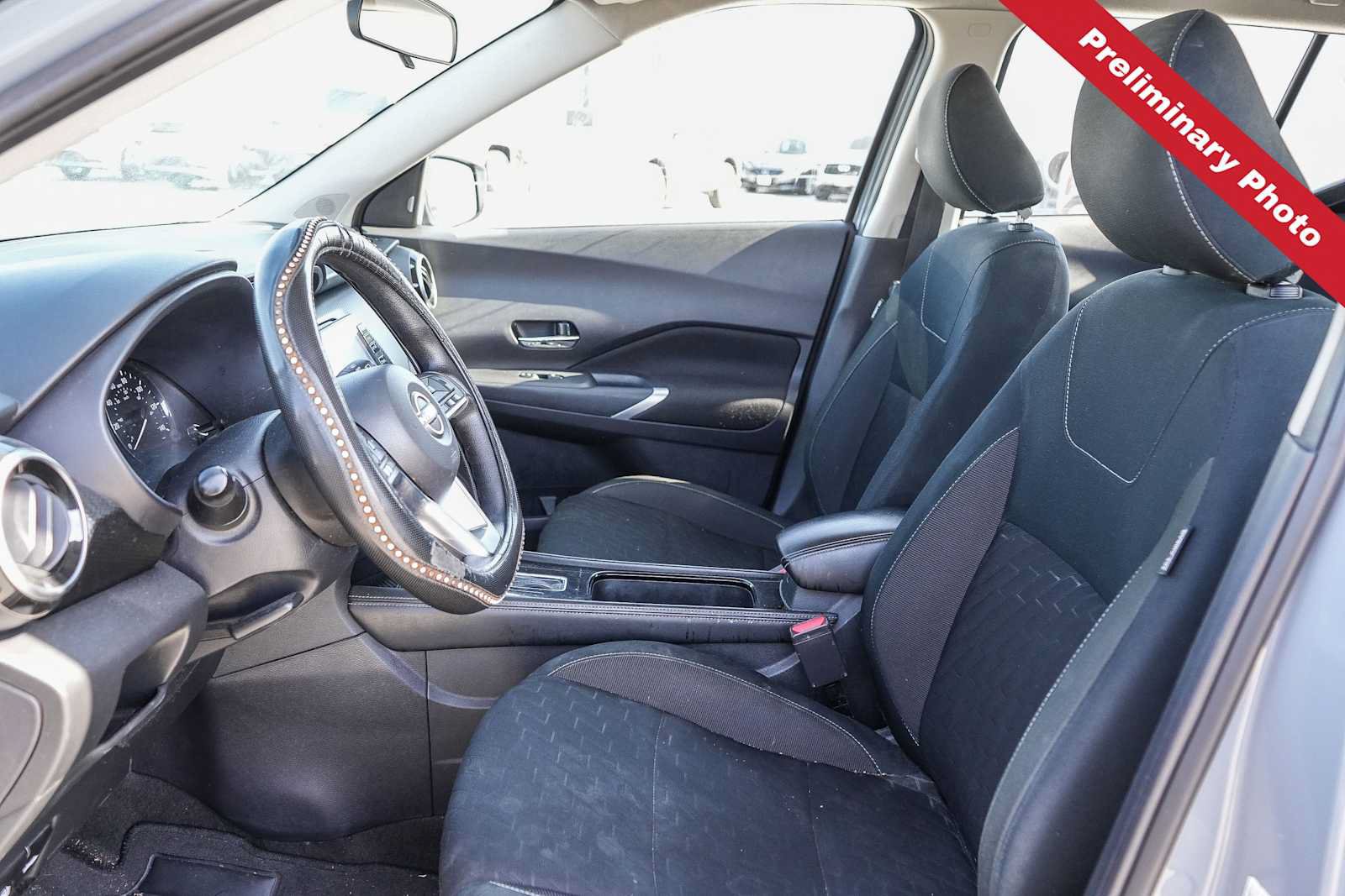 Used 2024 Nissan Kicks SV FWD image 14