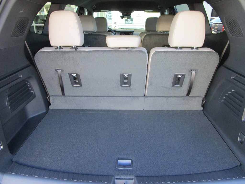 New 2026 GMC Acadia Elevation w/ Elevation Premium Package image 13