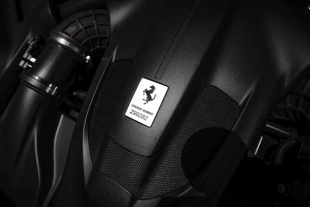 Certified 2023 Ferrari Portofino M image 27