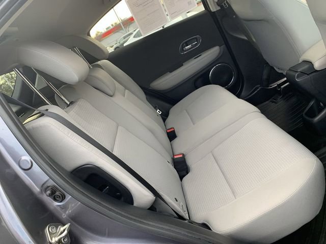 Used 2019 Honda HR-V EX image 12